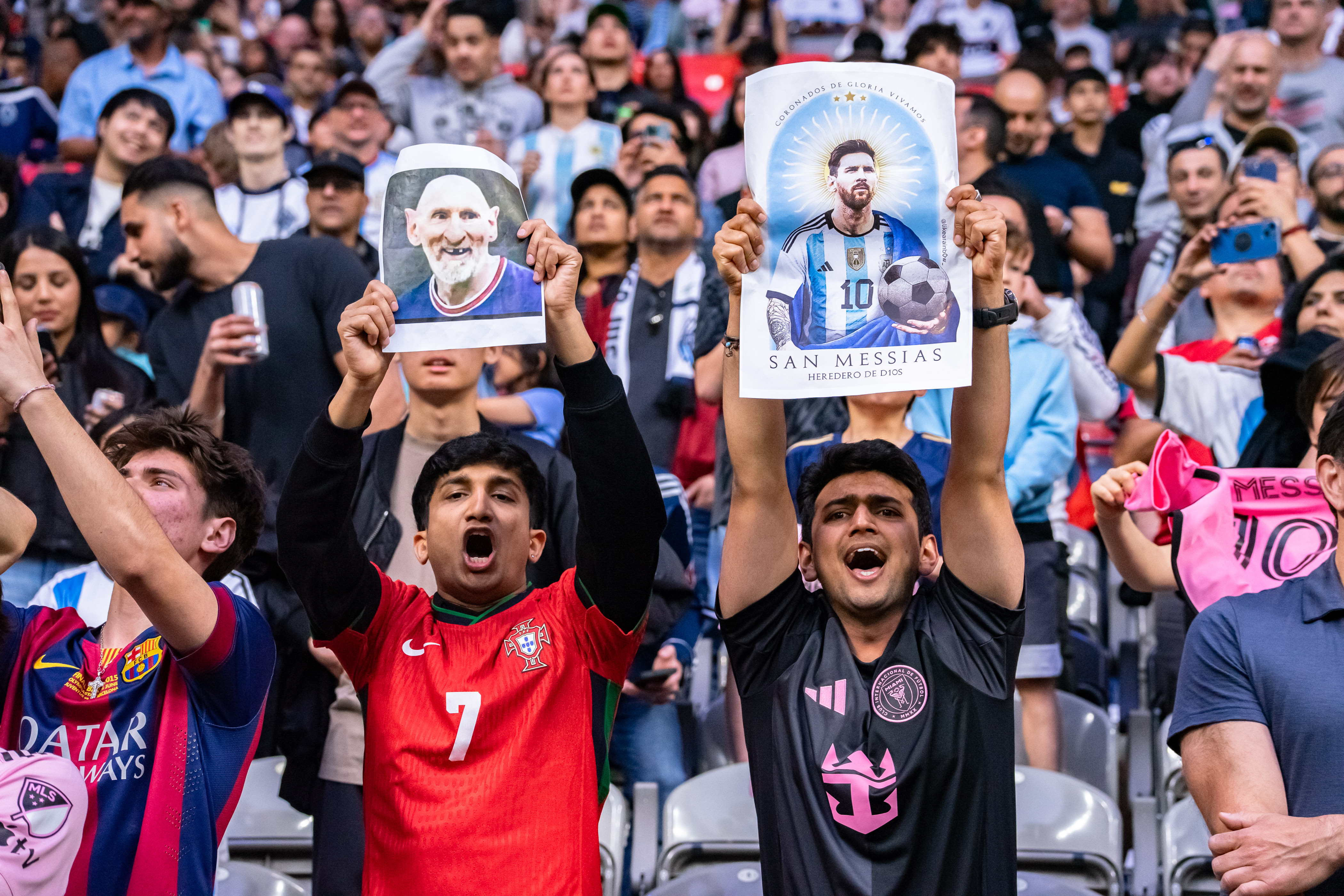 开云体育在线-美洲杯选手刷新世界纪录，震撼全场