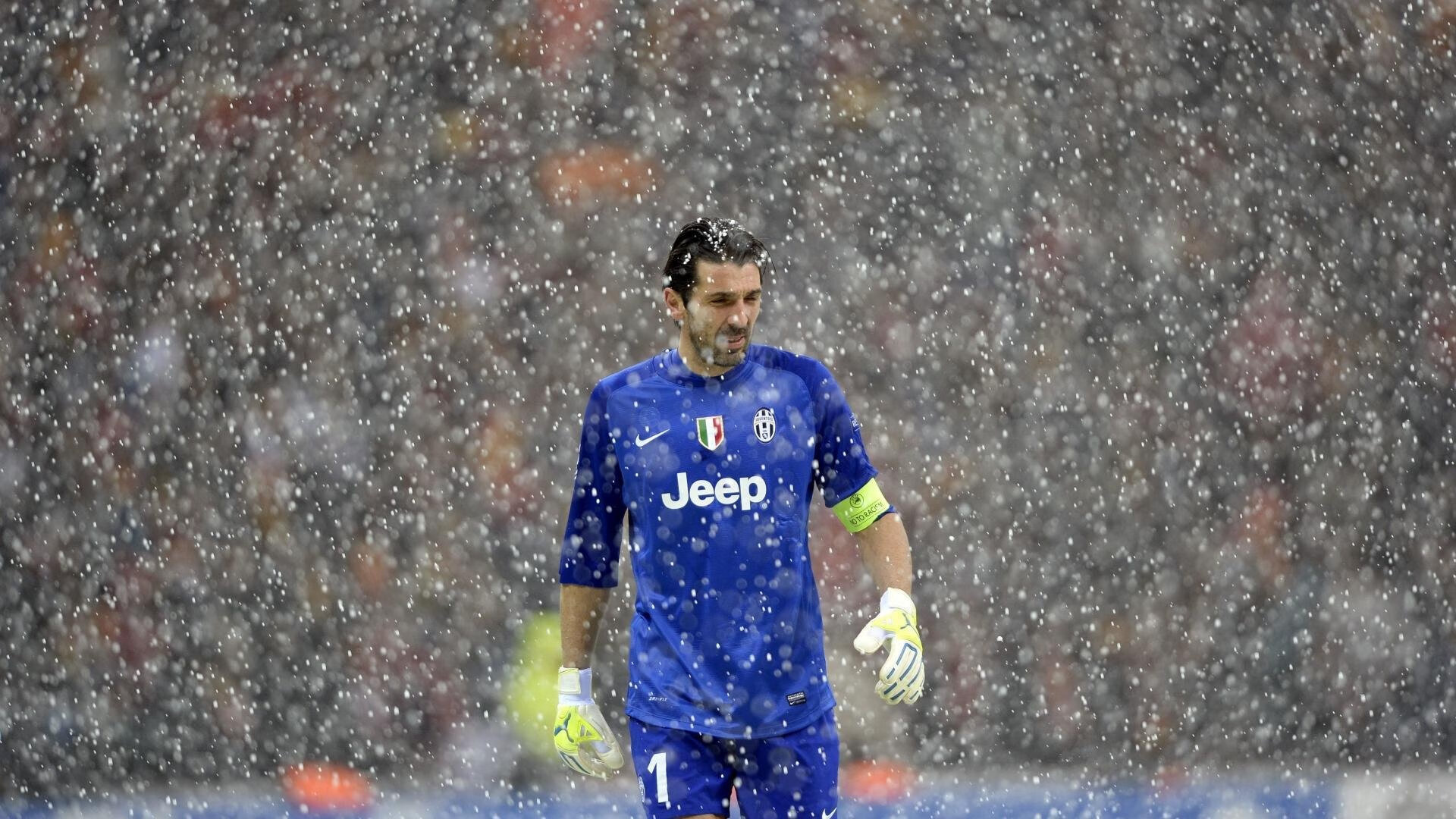 防线指挥官化身隐形核弹，这个夜晚，连阿拉巴都无人可挡