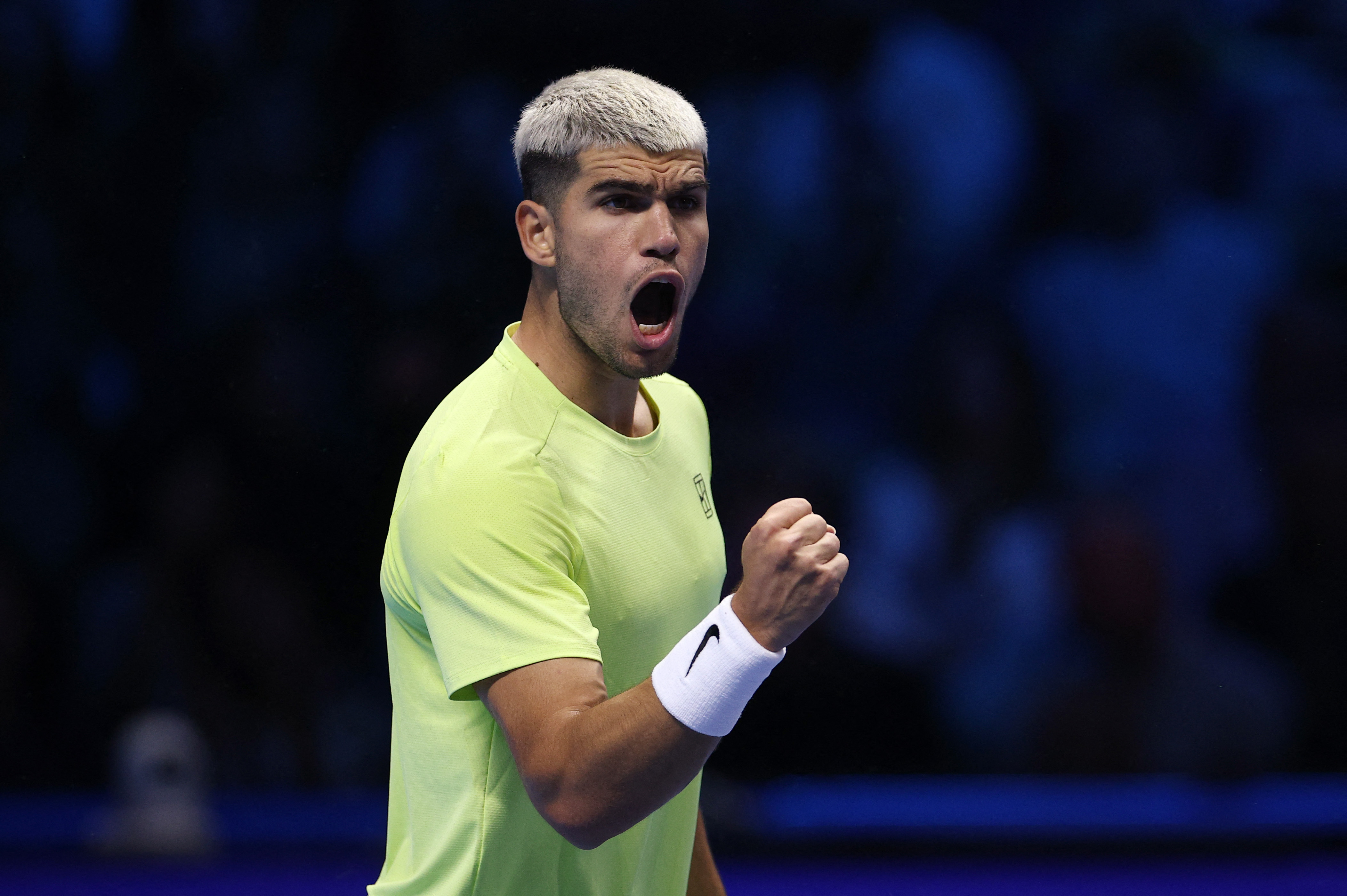 关于蒙特卡洛大师赛力克年终总决赛，阿尔卡拉斯点燃赛场的信息