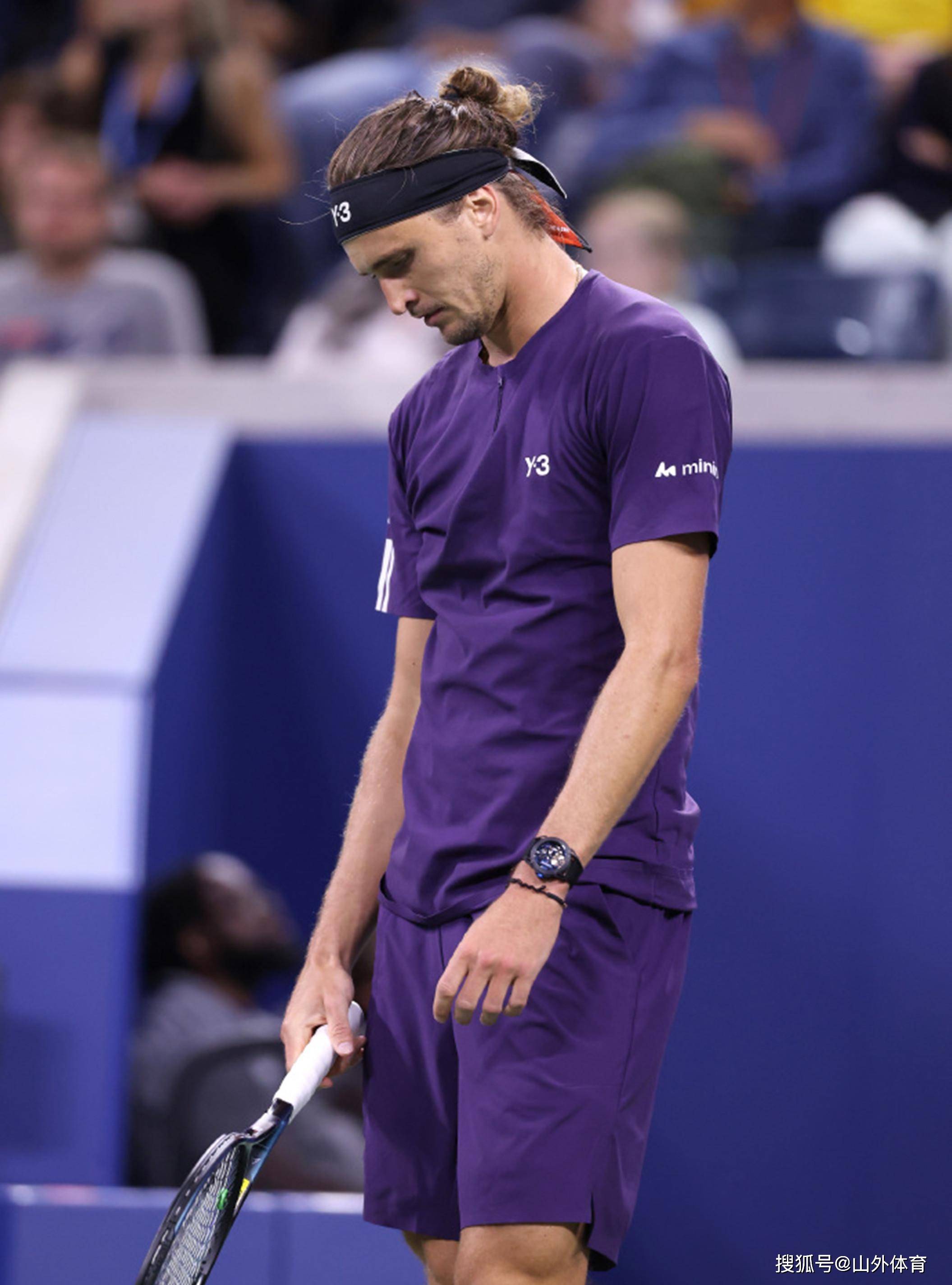 开云体育官网-蒙特卡洛大师赛翻盘法网，兹维列夫点燃赛场